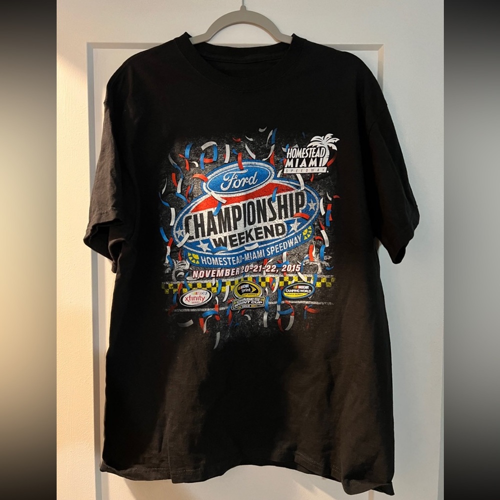 Nascar Graphic Shirt XL